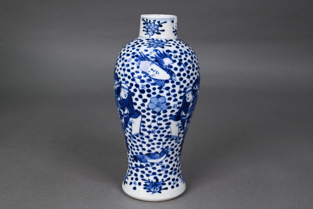 A pair of late 19th century Chinese blue and white Nanjing export baluster vases, Qing dynasty, - Image 12 of 15