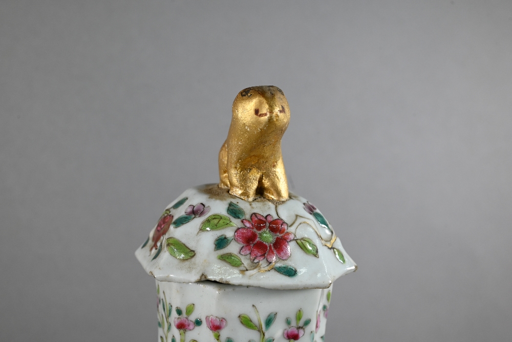 A pair of 18th century Chinese famille rose garniture vases and covers with gilded animal finials, - Image 5 of 19