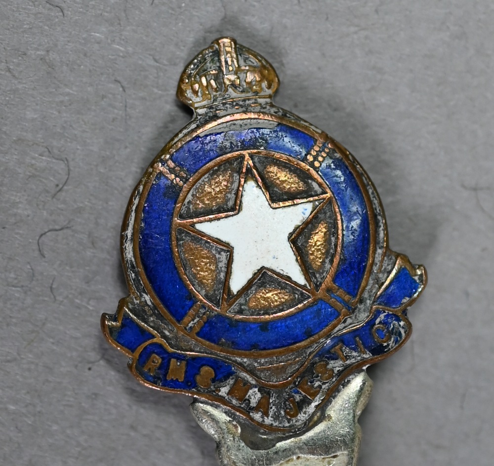 Maritime - White Star Line RMS 'Majestic' epns souvenir spoon with enamelled finial - Image 2 of 3