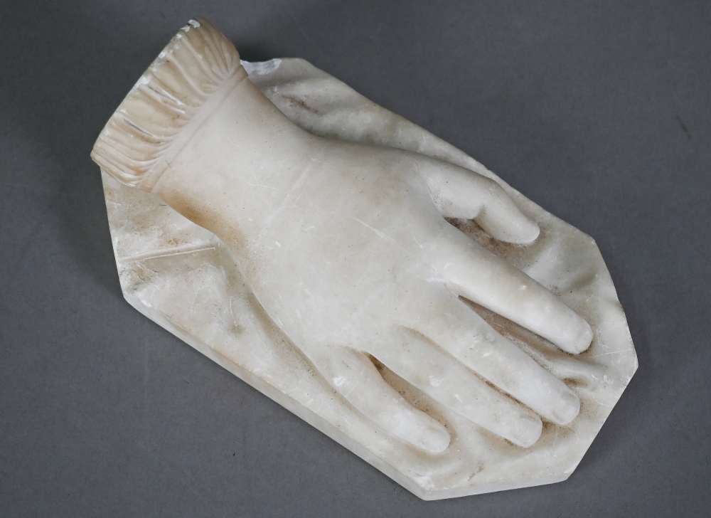 Victorian carved alabaster paperweight, modelled as a hand 16 cm long to/w a Victorian set of - Image 5 of 7