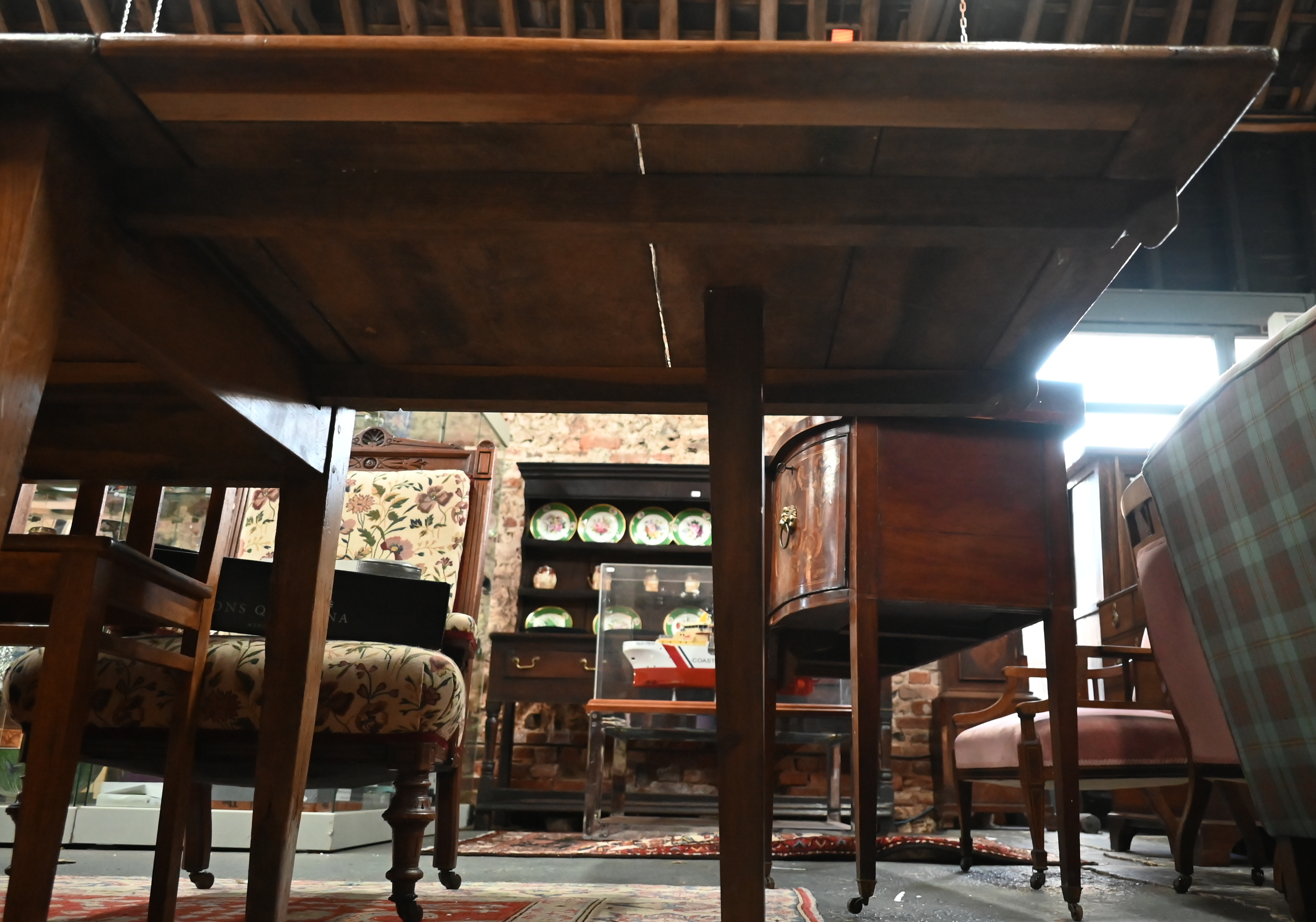 An antique French fruitwood extending draw leaf dining table, with frieze drawer to one end, - Image 15 of 15