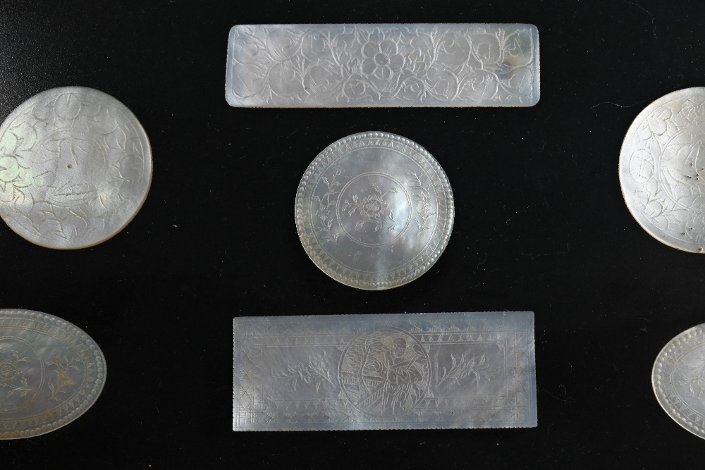 A collection of 18th and 19th century Chinese mother-of-pearl gaming counters including a mounted - Image 10 of 10