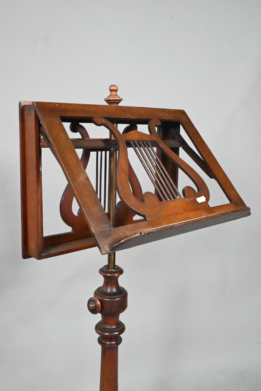 A Victorian mahogany duet music stand, the adjustable lyre centred easels raised on a brass pole - Image 3 of 7