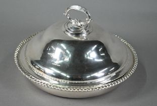 Old Sheffield plate circular tureen and domed cover with loop handle and gadrooned rim, stamped