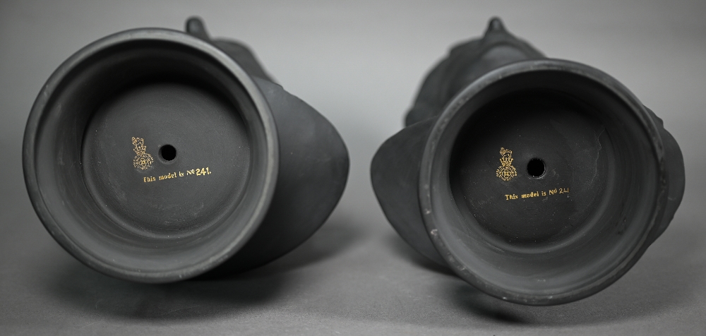 Boxed pair of Royal Doulton black basalt busts of HM Queen Elizabeth II and the Duke of Edinburgh, - Image 5 of 7