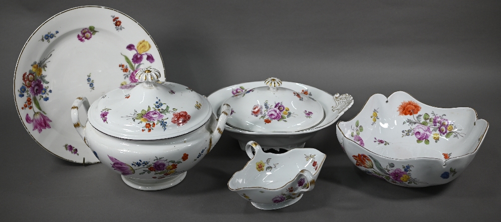 Quantity of  Dresden and Meissen outside-decorated dinner ware, with floral sprays, comprising; a - Image 6 of 8