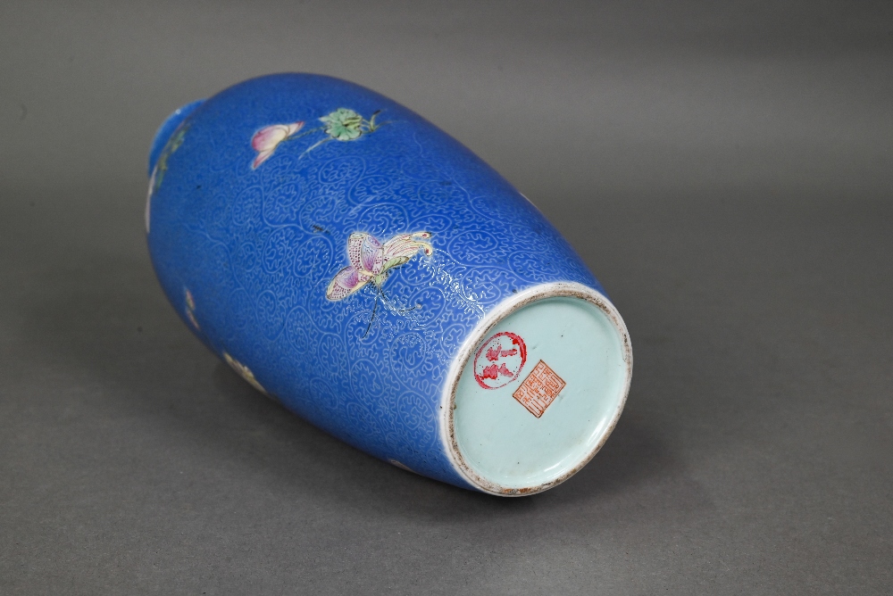 An early 20th century Chinese sgraffito blue ground vase, Republic period (1912-1949) the high - Image 6 of 11