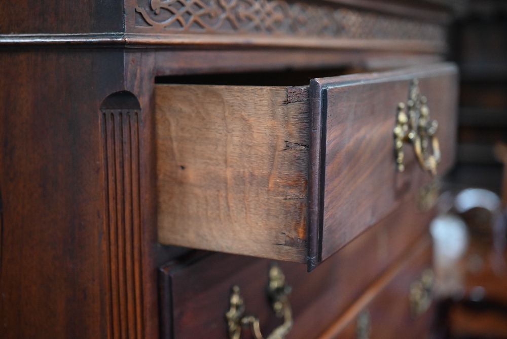 A George III mahogany chest on chest, the dentil moulded cornice over a blind fret frieze, two short - Image 4 of 5