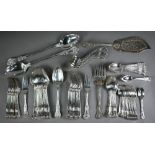 Good set of antique ep Queen's pattern flatware for twelve settings, comprising tablespoons and