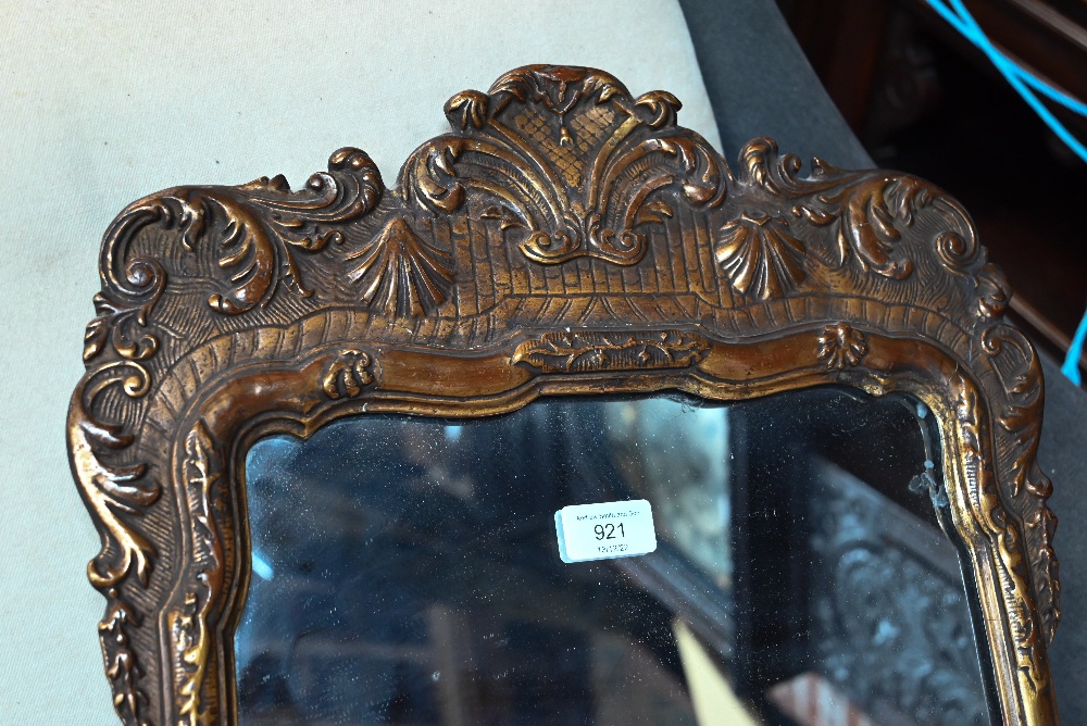 An antique giltwood and gesso mirror, 62 cm x 40 cm - Image 3 of 4