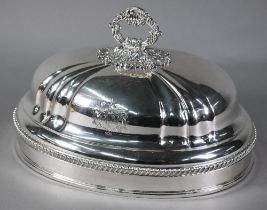 19th Century old Sheffield plate oval meat-dome with foliate-cast handle and gadrooned waist,