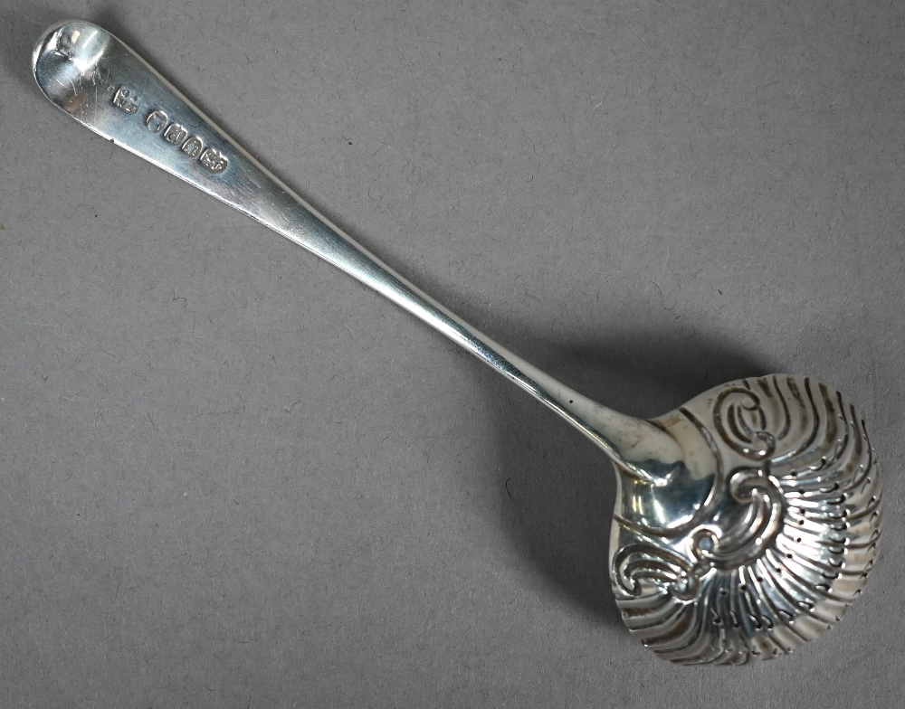 WITHDRAWN George II Queens pattern tablespoon, George Morris, London 1752, to/w a George III example - Image 4 of 4