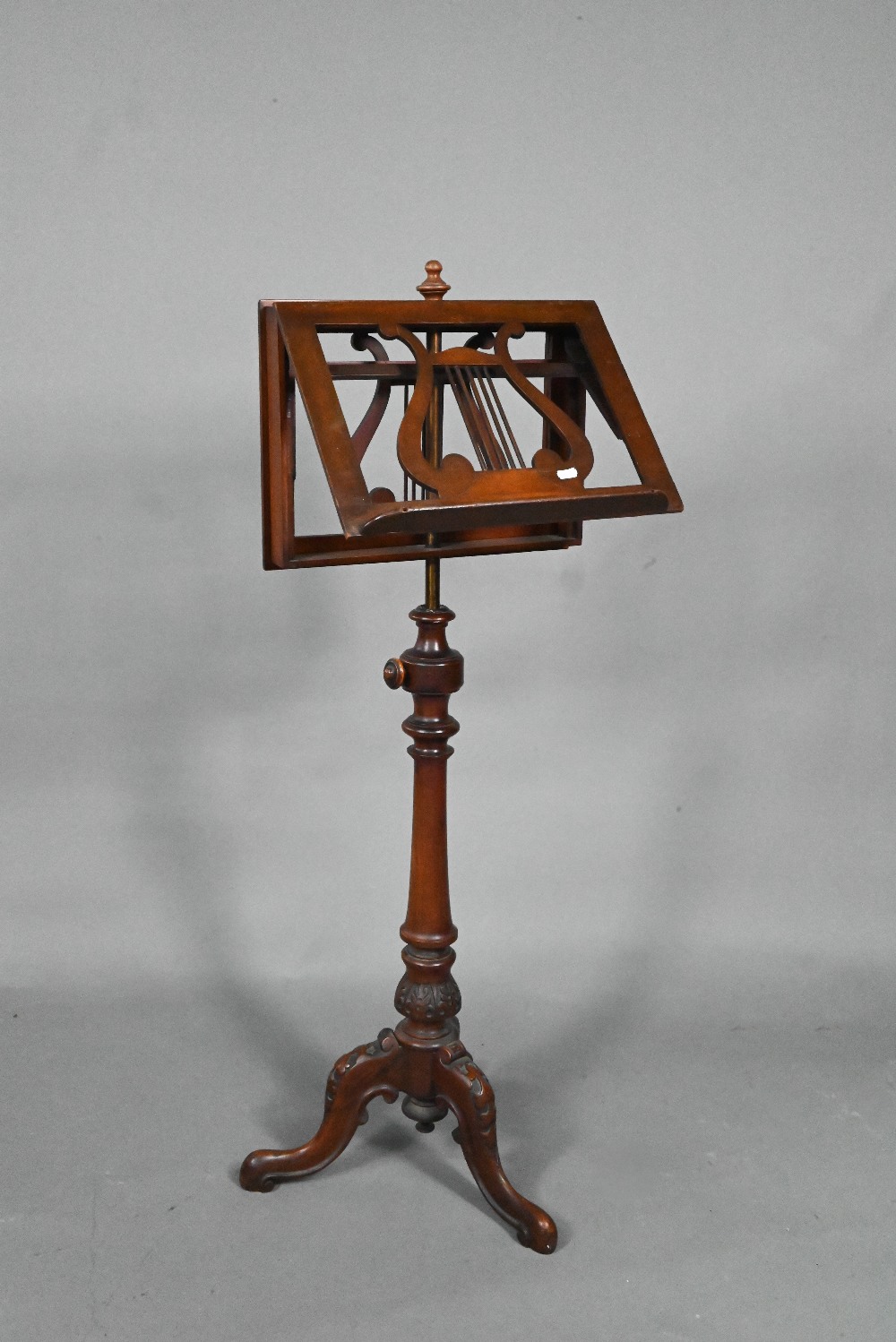 A Victorian mahogany duet music stand, the adjustable lyre centred easels raised on a brass pole - Image 2 of 7