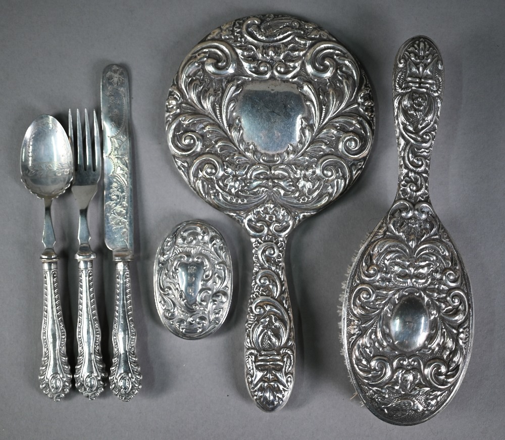 Foliate-embossed silver brush and hand-mirror, Birmingham 1980, to/w a somewhat similar silver- - Image 3 of 3