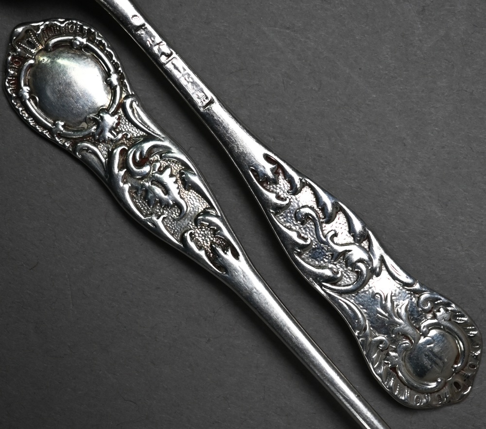 Victorian Scottish silver long-handled salt ladle and matching mustard spoon with chased rococo - Image 2 of 3