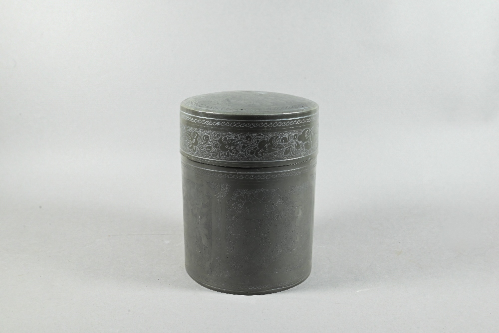 An early 20th century Chinese Swatow lead tea caddy and cover of cylindrical form, richly engraved - Image 2 of 9
