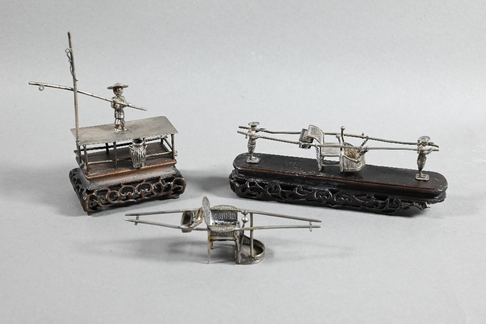 A small collection of late 19th or early 20th century Chinese export novelty silver miniatures - Image 2 of 19