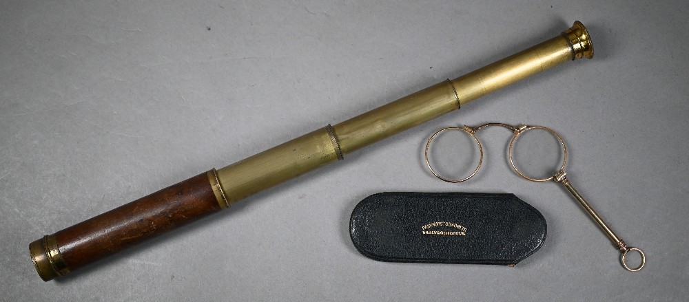 Victorian brass and mahogany three-draw pocket telescope, 40 cm extended to/w a vintage German AGC - Image 2 of 4