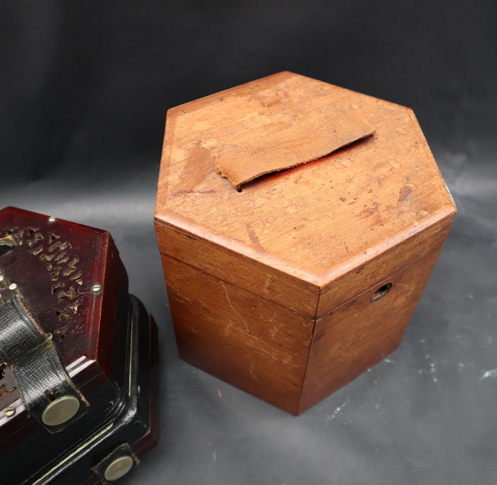 A Lachenal & Co concertina, - Bild 6 aus 6