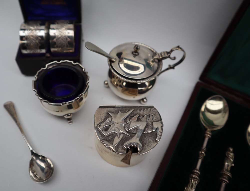 A set of six Victorian silver gilt apostle spoons and matching sugar nips and caddy spoon, London, - Image 3 of 7