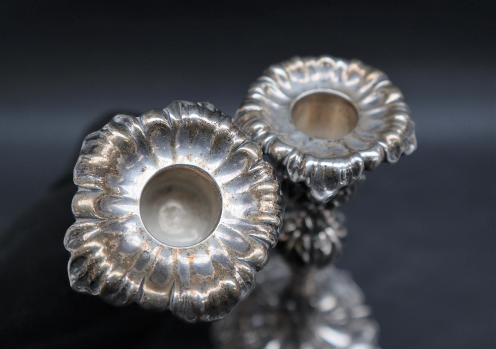A pair of Edward VII silver candlesticks, - Image 5 of 6