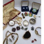 Assorted costume jewellery including Royal Doulton floral earrings and brooch, simulated pearls,