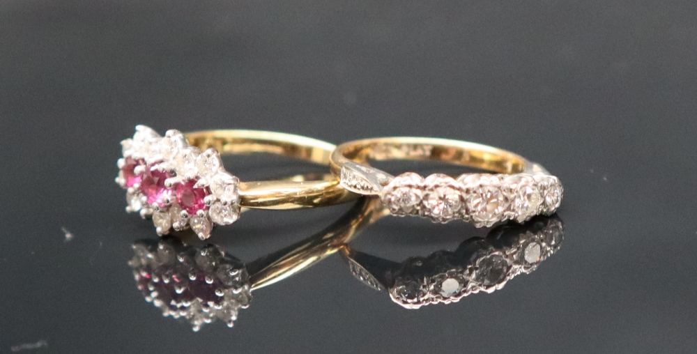 A spinel and diamond cluster ring, - Image 2 of 4