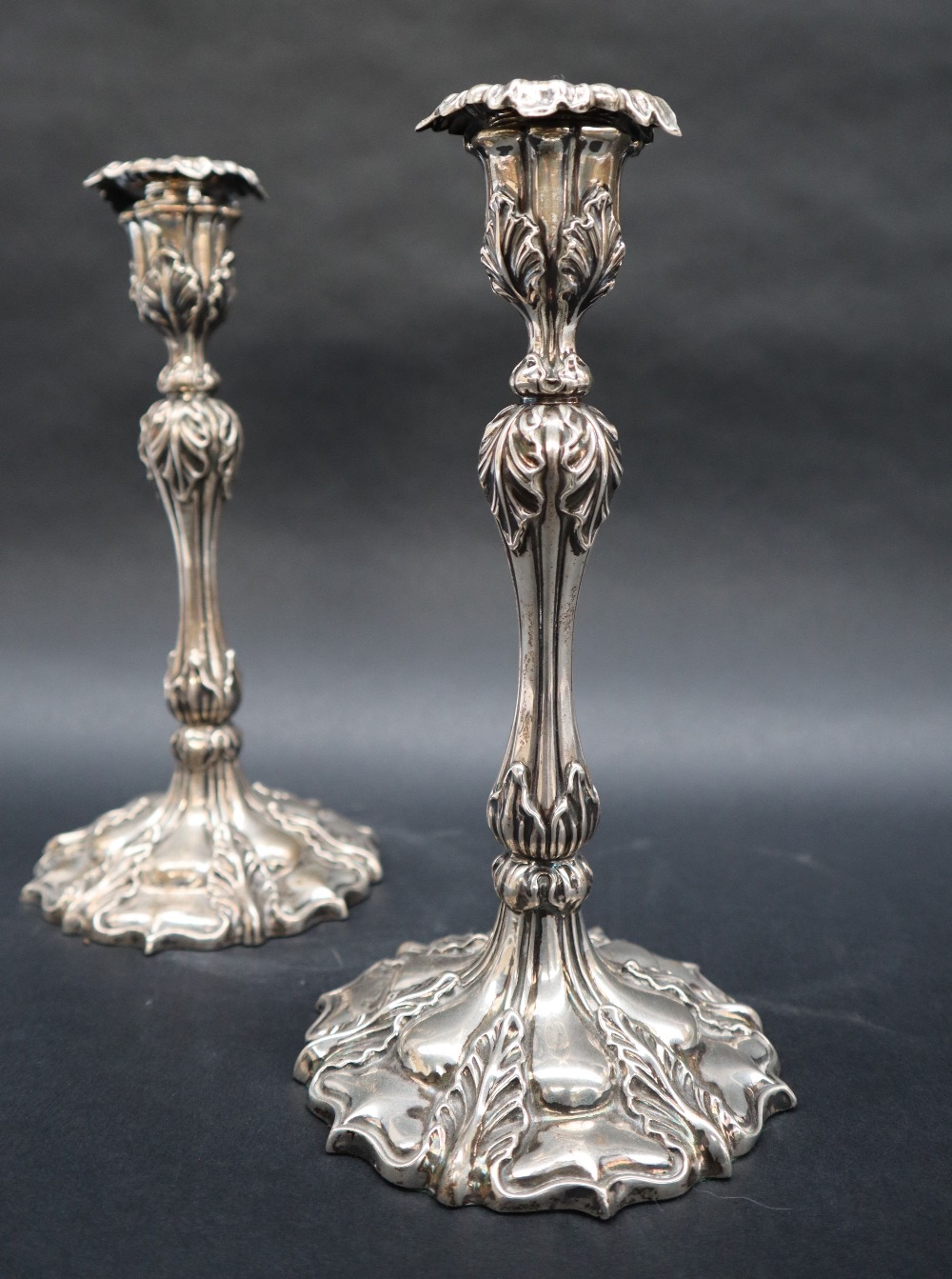 A pair of Edward VII silver candlesticks, - Image 4 of 6
