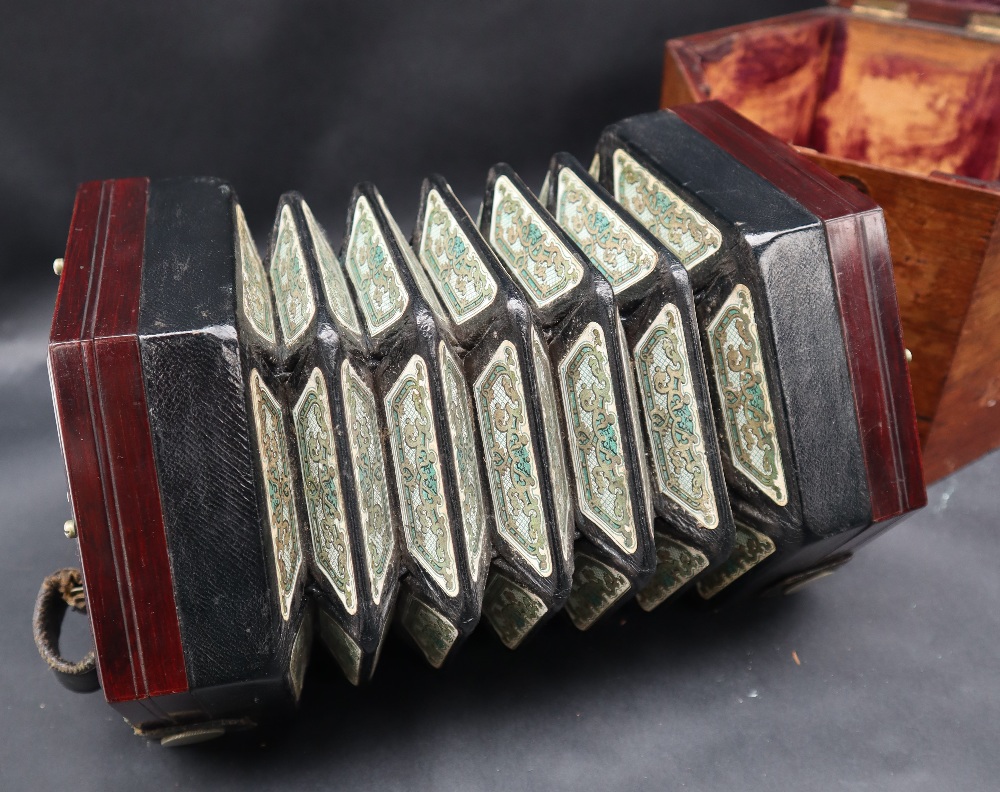 A Lachenal & Co concertina, - Bild 4 aus 6