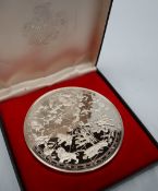 A Franklin Mint Sterling silver 1993 annual calendar / art medal, 76mm diameter,