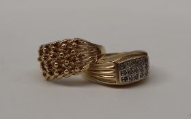 A 9ct gold signet ring, of interlaced bead form,