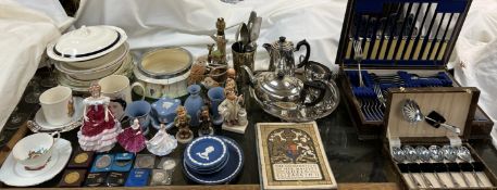 Assorted Hummel figures, together with Wedgwood Jasper wares, patterned tureens, cased flatware,