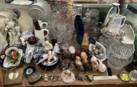 Franklin mint porcelain cherub candlesticks together with Wade tortoises, drinking glasses,