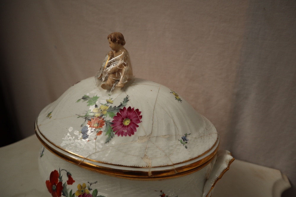 A 19th century Copenhagen porcelain part dinner set painted with garden flowers to a basket weave - Image 16 of 19