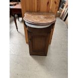 A Victorian washstand,