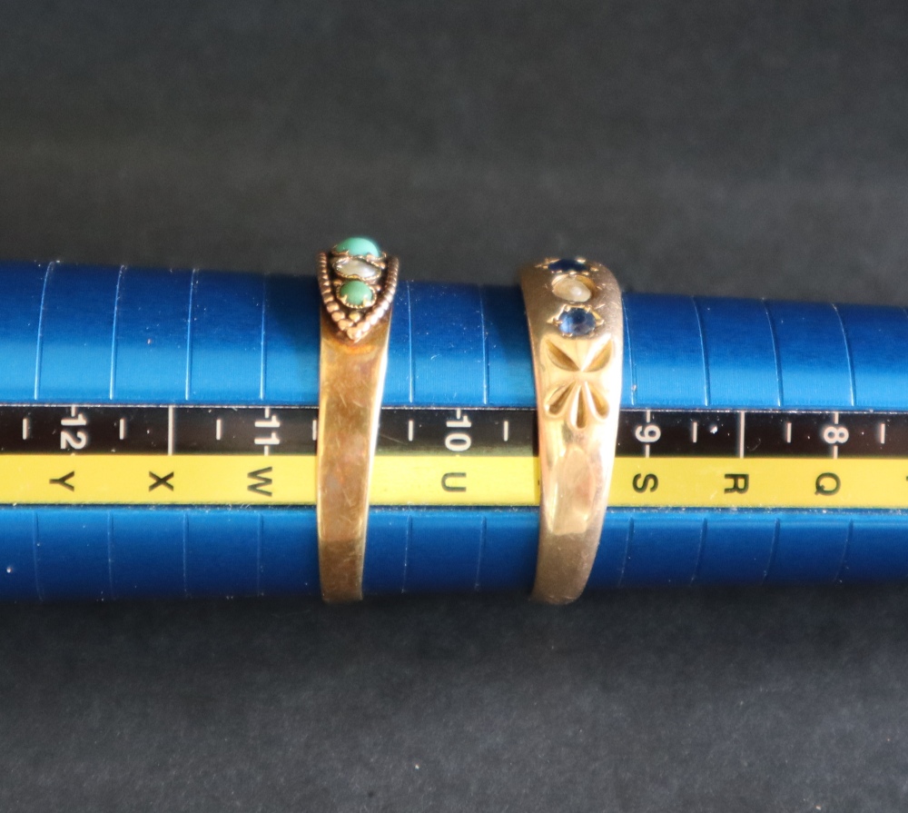 A 15ct gold gypsy ring, set with three sapphires, - Image 4 of 4