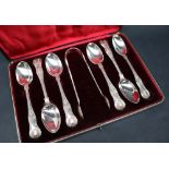 A set of six late Victorian silver Kings pattern tea spoons with matching sugar nips, London, 1898,