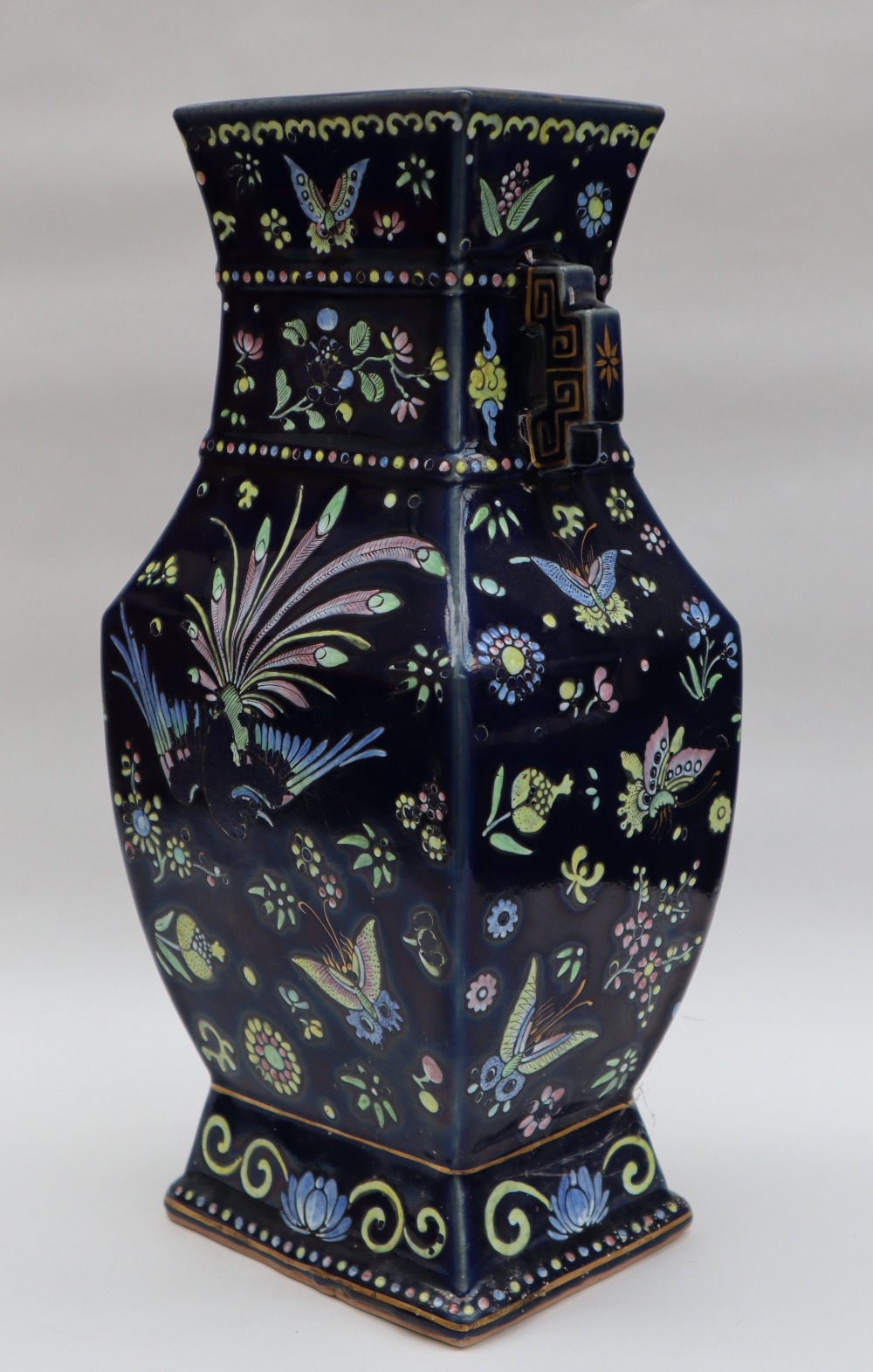 A large Chinese porcelain twin handled vase of rectangular baluster form with a royal blue ground - Image 3 of 9