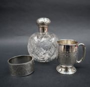 A late Victorian silver topped scent bottle, Birmingham,
