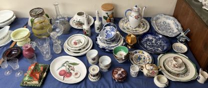 Portmeirion Pomona pattern pottery together with blue and white plates,