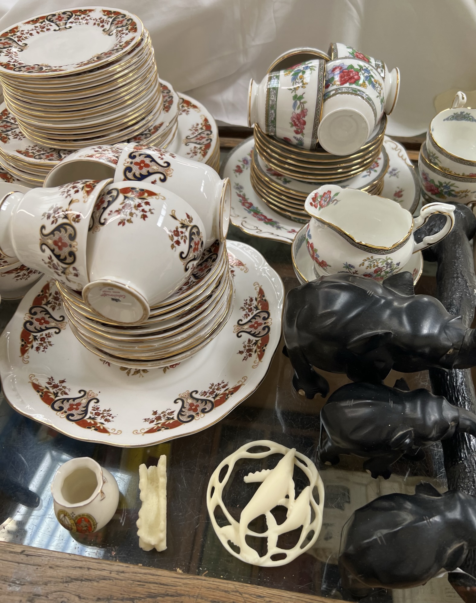 A Shelley Black Grecian Scroll pattern part tea and coffee set together with a Colclough part tea - Bild 2 aus 5