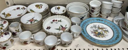 A Royal Worcester Evesham pattern part tea and dinner set etc