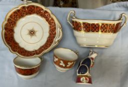 A Barr Flight & Barr Worcester twin handled sucrier together with a matching leaf dish and tea cup