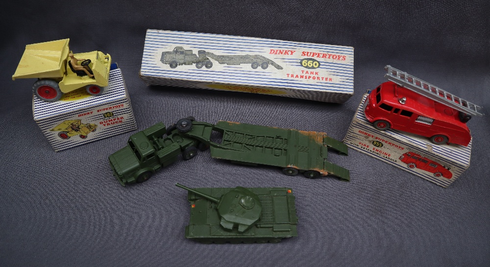 Dinky Supertoys 660 Tank Transporter with green body and trailer, in original box, - Image 2 of 5