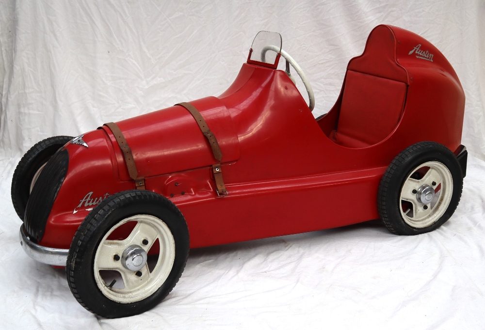 A 1949 Austin Pathfinder pedal car, stamped under the seat 1 36 5 49,