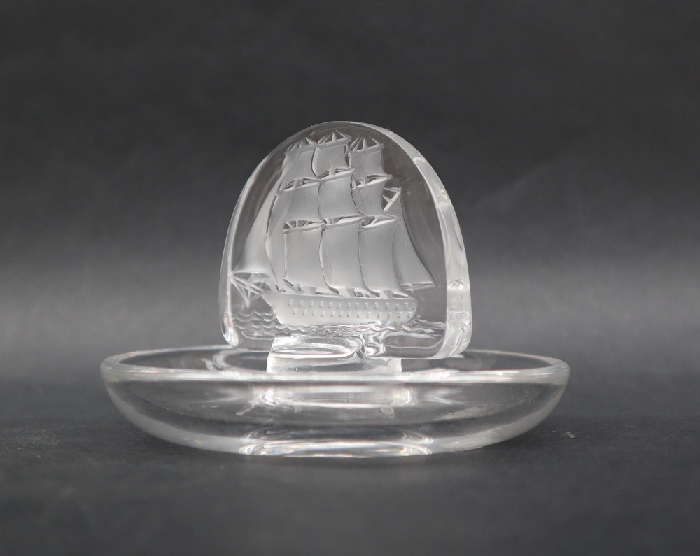 A Lalique pin tray, the oval panel decorated with a three masted ship, marked Lalique, France, 9. - Image 2 of 4