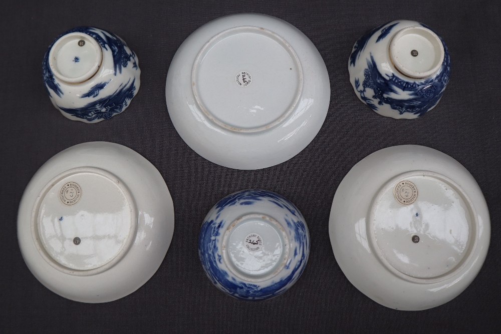 A pair of Salopian blue and white tea bowls and saucers transfer decorated in a variation of the - Image 2 of 2