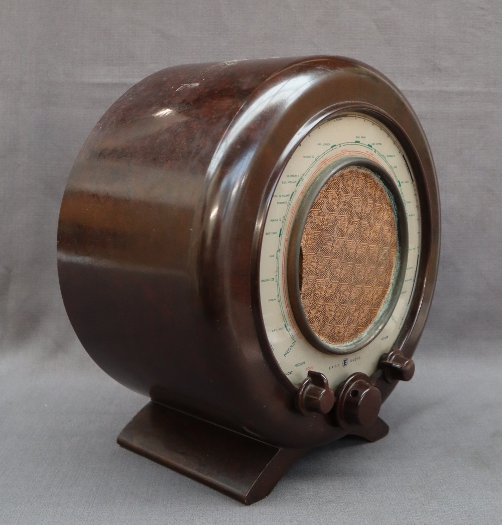 An Ekco type A22 radio with a circular bakelite case with three dials, - Image 3 of 8