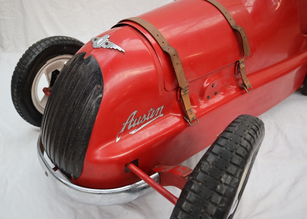 A 1949 Austin Pathfinder pedal car, stamped under the seat 1 36 5 49, - Image 2 of 28