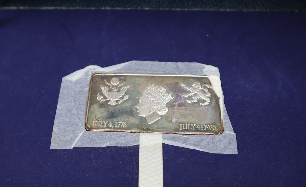 Danbury Mint - The Silver Jubilee Stamp Edition, - Image 3 of 3